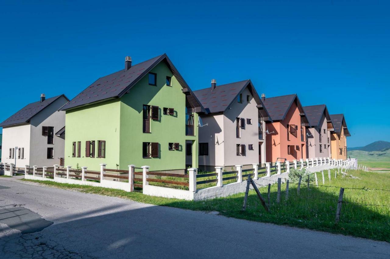 Soa Village Žabljak Esterno foto